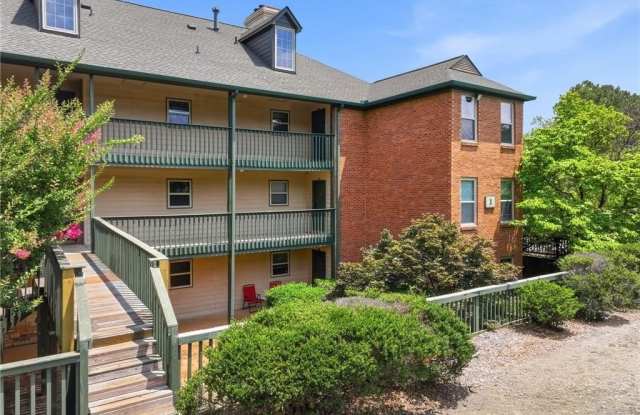 117 Brittany Court Gallery 3