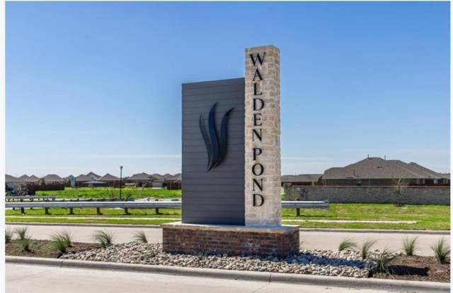 2902 Hanscom Street photos photos