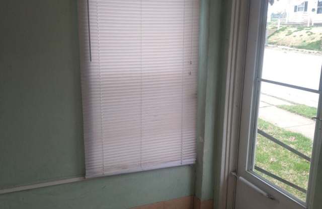 4722 Primm st. Gallery 2