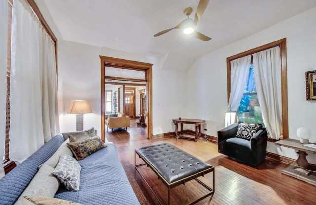 4936 South Saint Lawrence Ave. Gallery 4