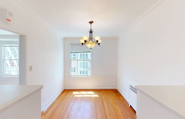 1870 Pacific Ave Gallery 2