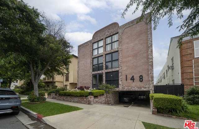 148 South Reeves Drive - 148 South Reeves Drive, Beverly Hills, CA 90212