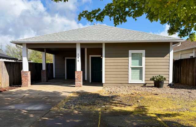 3 Bedroom 2 bath single family house photos photos