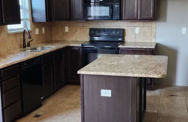 5357 Lycee - 5357 North Lycee Street, Bel Aire, KS 67226