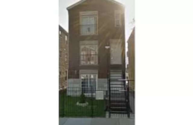 1252 South Kolin Avenue - 2 photos photos