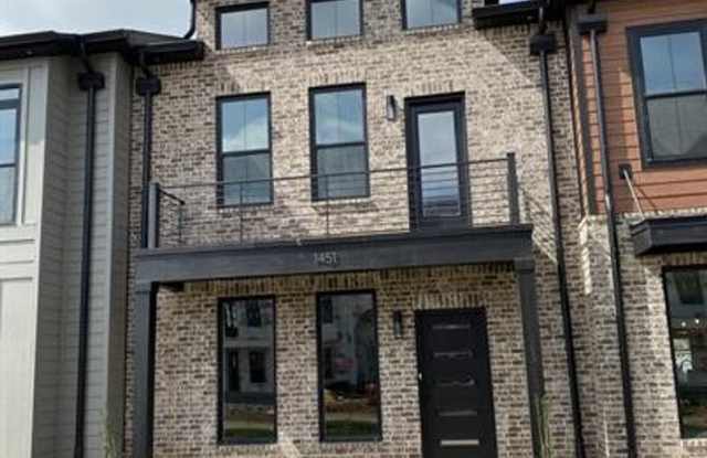 Beautiful New Townhouse in the Heart of Murfreesboro! photos photos