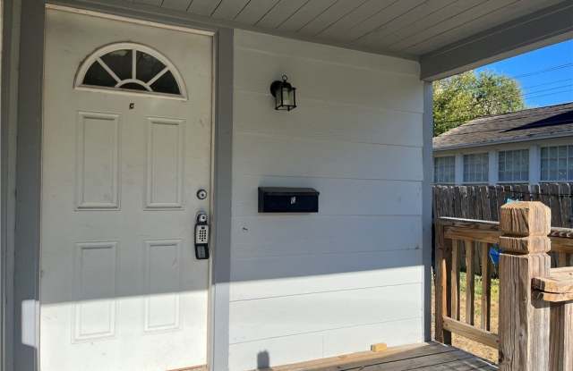 3412 Denver Avenue unit: C photos photos