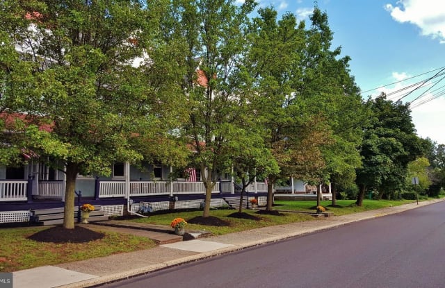 35 N MAPLE AVE #B - 35 N Maple Ave, Hatfield, PA 19440