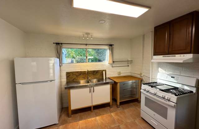 1565 1/2 Alabama Ave - West Sacramento 95691 Gallery 4