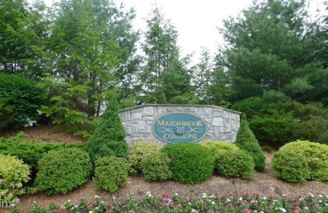 199 Emily Pl - 199 Emily Place, Parsippany-Troy Hills, NJ 07054