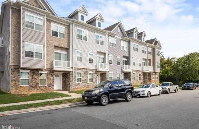 8276 SAFARIAN Way Gallery 2