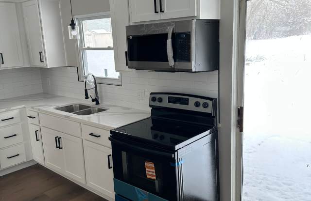 892 King St photos photos