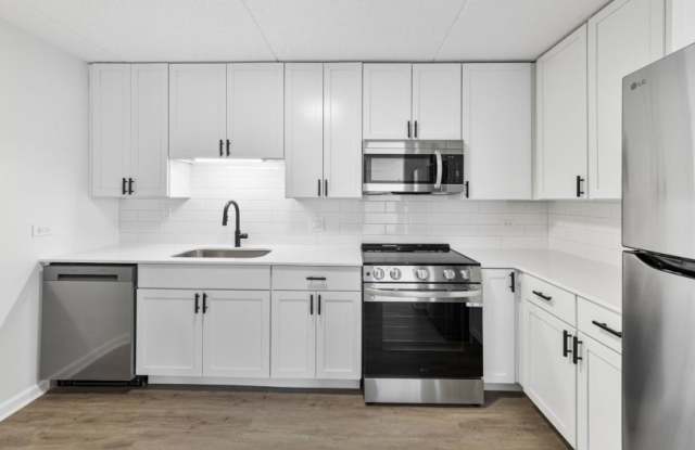 1770 First St. - 1770 1st Street, Highland Park, IL 60035