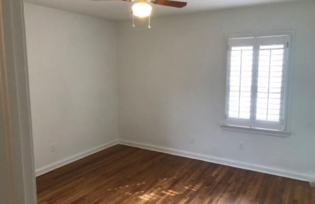 1189 Clearview Dr NE Gallery 4