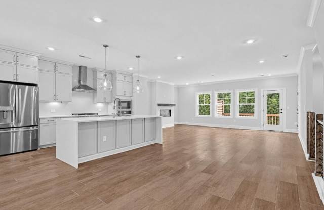 Modern NEW CONSTRUCTION Cary Townhome | 4 Bedrooms, & Prime Location Gallery 4