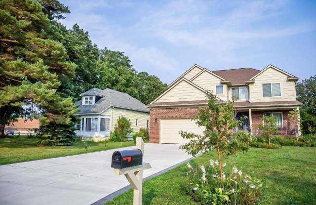 37440 Curwood - 37440 Curwood Drive, Sterling Heights, MI 48310