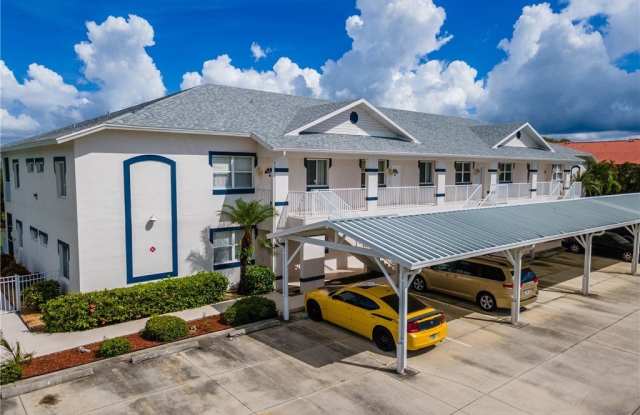 5612 Rose Garden Road unit: 203 photos photos