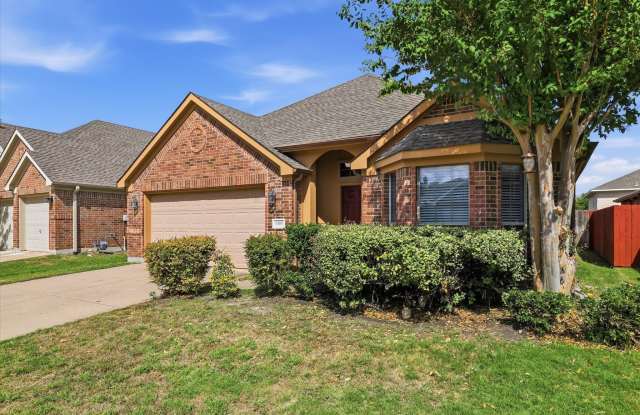 506 Hackberry Drive Gallery 2