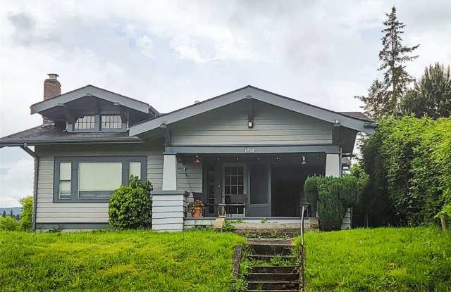 1012 High Street - 1012 High Street, Bellingham, WA 98225