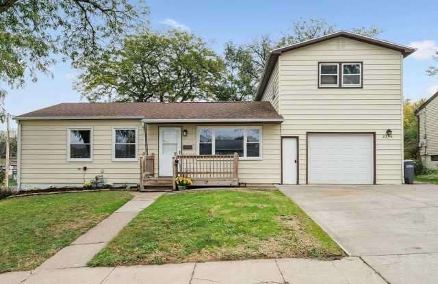 Beautifully Updated 3-Bedroom Home for Rent photos photos