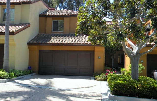107 Bay Hill Drive - 107 Bay Hill Drive, Newport Beach, CA 92660