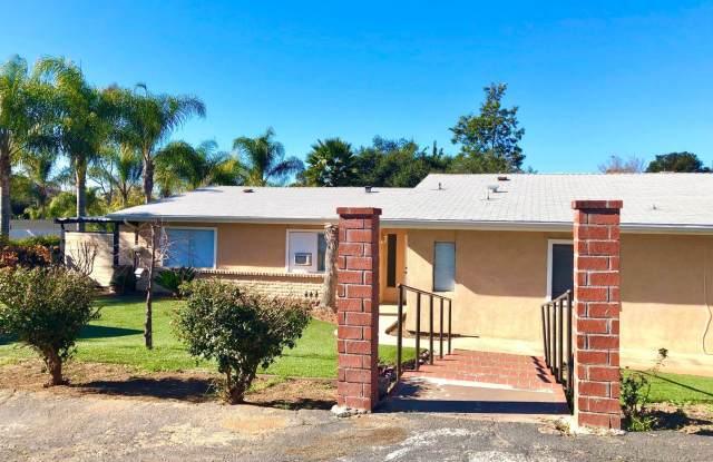2471 Hummingbird Hill Lane Gallery 2