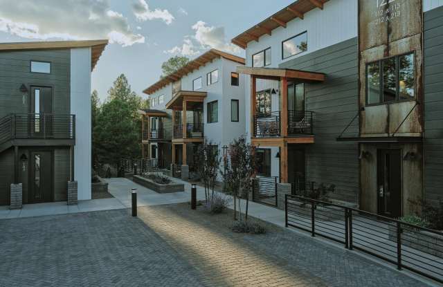 1221 E Emma Drive Gallery 3