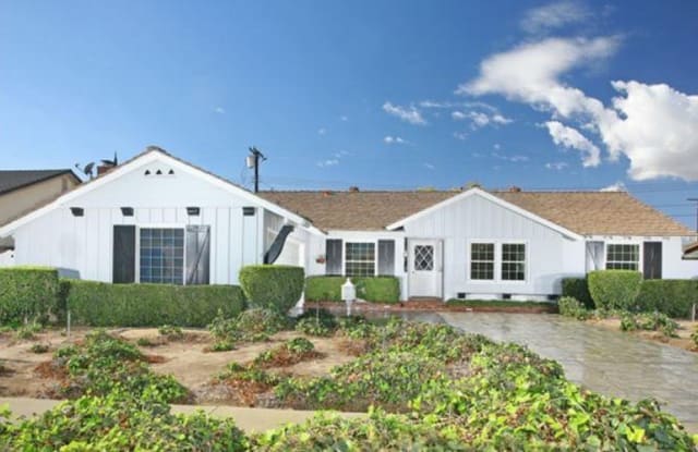 7757 Glassport Avenue - 7757 Glassport Avenue, Los Angeles, CA 91304