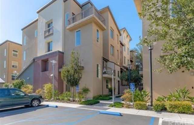 37 Waldorf - 37 Waldorf, Irvine, CA 92612
