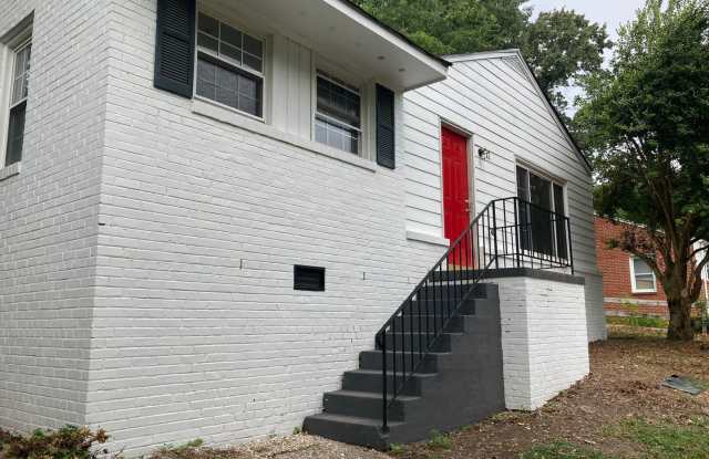 2006 Marroit Road Gallery 3