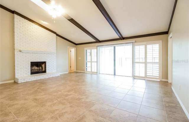 502 SABAL TRAIL CIRCLE Gallery 3