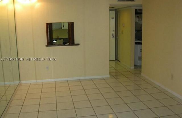 14221 N Kendall Dr Gallery 1