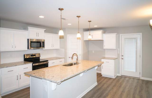 Welcome Home to This Spacious Meridianville Gem Near Huntsville Gallery 4
