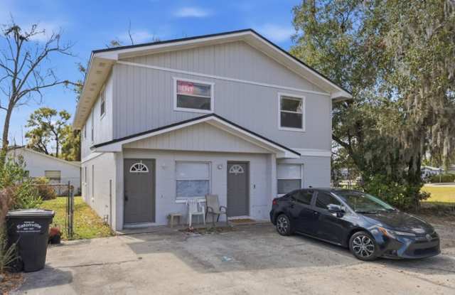 386 Lime Street photos photos