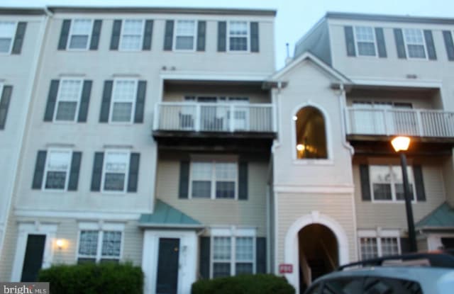 8175 HALLEY COURT - 8175 Halley Court, Laurel Hill, VA 22079
