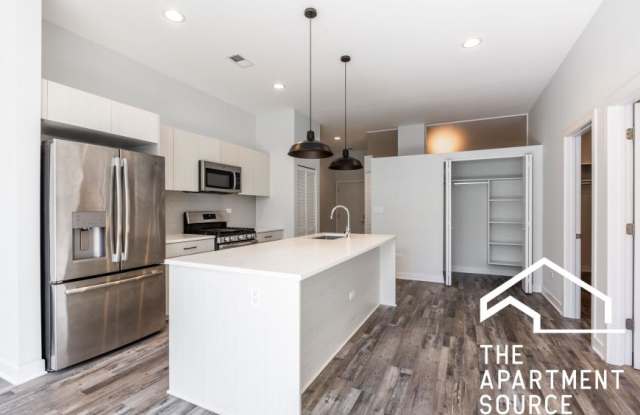 2247 West Lawrence photos photos