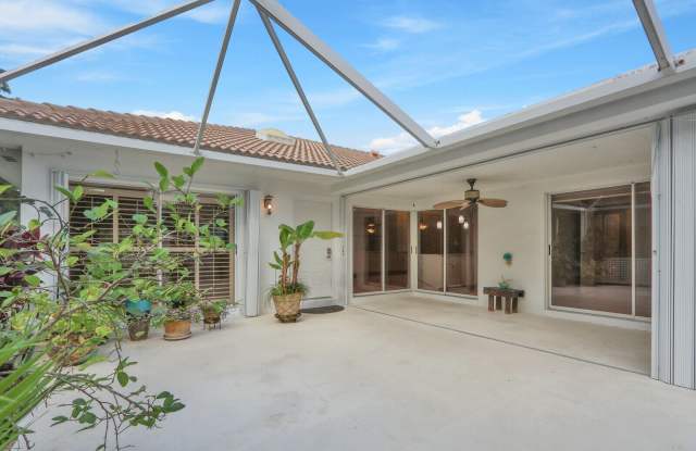 9303 Chapman Oak Court photos photos