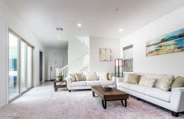 132 Stellar Gallery 2