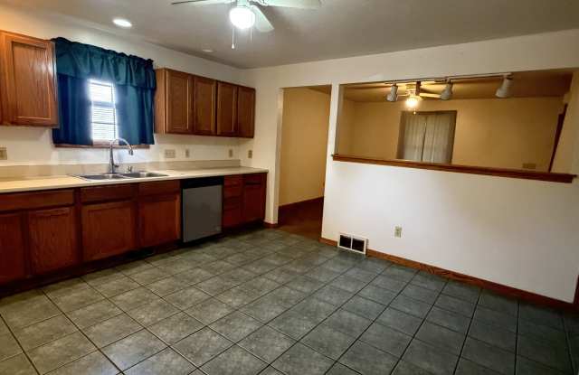 50 North Kimberly Avenue - 1 Gallery 3
