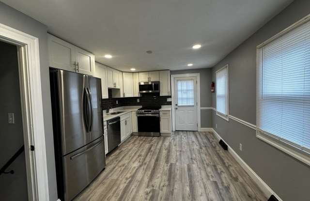 215 Belmont Ave unit: 1 photos photos