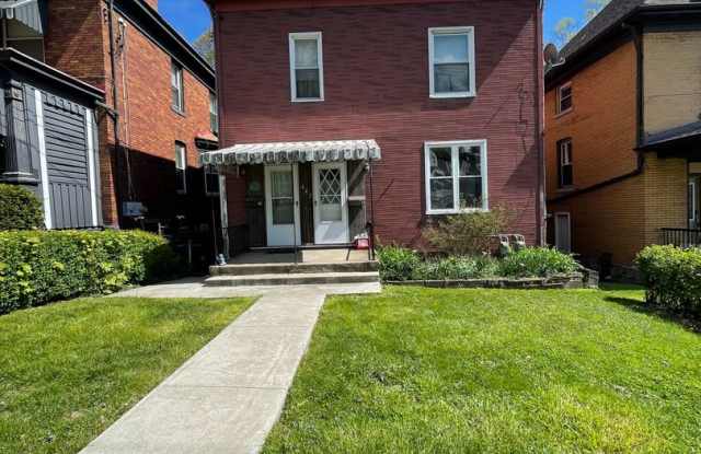 642 Forest Ave photos photos
