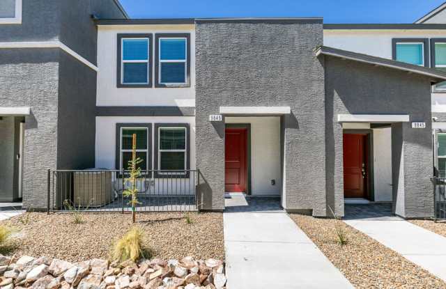 Beautiful New 3 Bed / 2.5 Bath Townhome 89178 photos photos