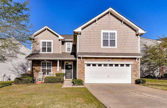 Great House in Southampton Commons! (Lawncare included) - 17503 Westmill Lane, Charlotte, NC 28277