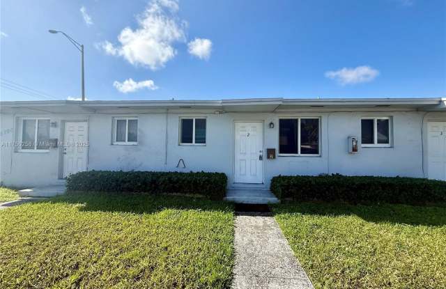 5700 SW 4th St - 5700 Southwest 4th Street, Miami, FL 33144