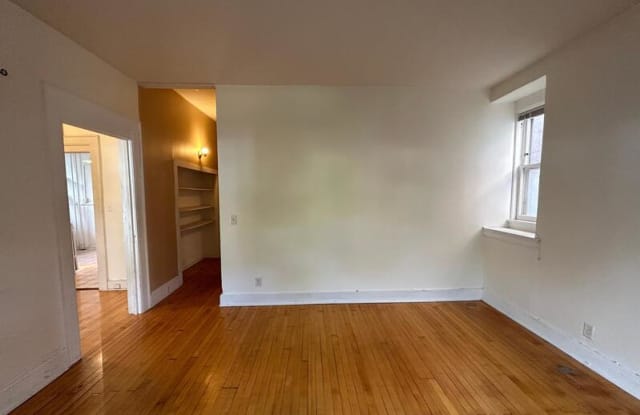 109 E Gorham - Unit 2 photos photos