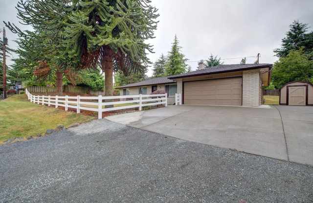 3bd/2ba Federal Way House - 30225 24th Avenue Southwest, Federal Way, WA 98023