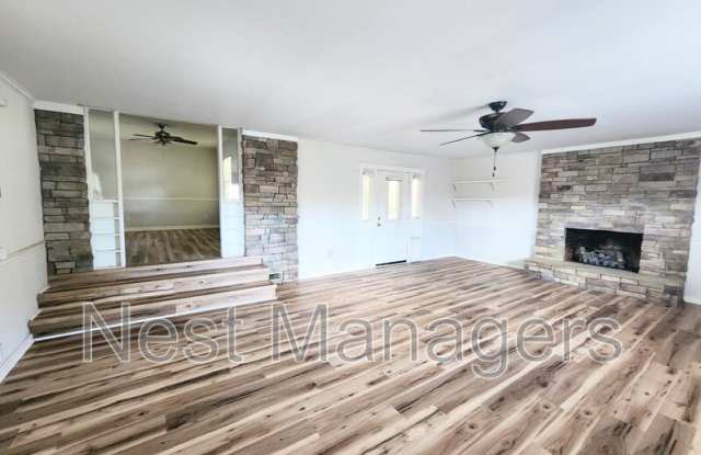 1512 Atwick Drive Gallery 2
