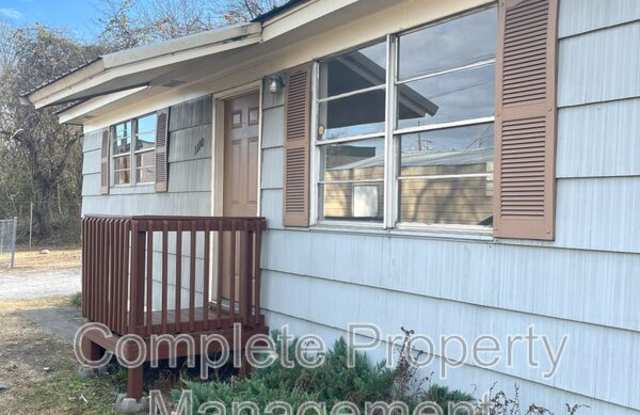 1108 Hall Street - 2 photos photos 1108 Hall Street - 2 photos photos