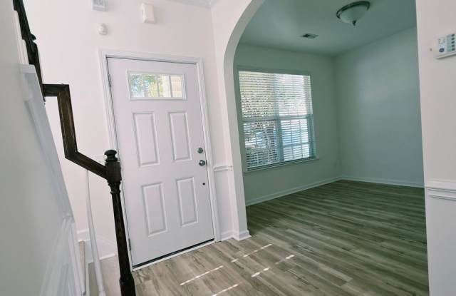 Fresh Updates, Room to Work, and Convenient Access to I-85 Gallery 3