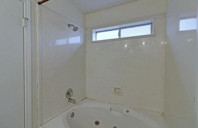 7933 Elk - 3 bed/2bath - $1595/month photos photos 7933 Elk - 3 bed/2bath - $1595/month photos photos